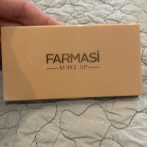 Farmasi Glow Highlight Palette